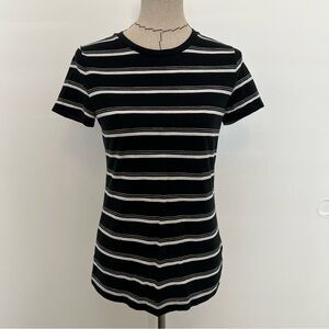 Mossimo black and white striped t shirt